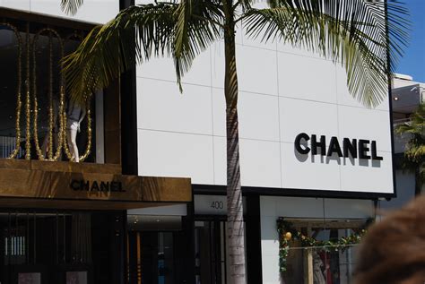 chanel beverly hills boutique.